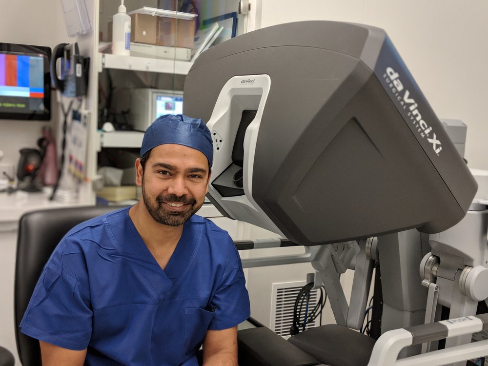 Robotic hernia repair in the operating theatre